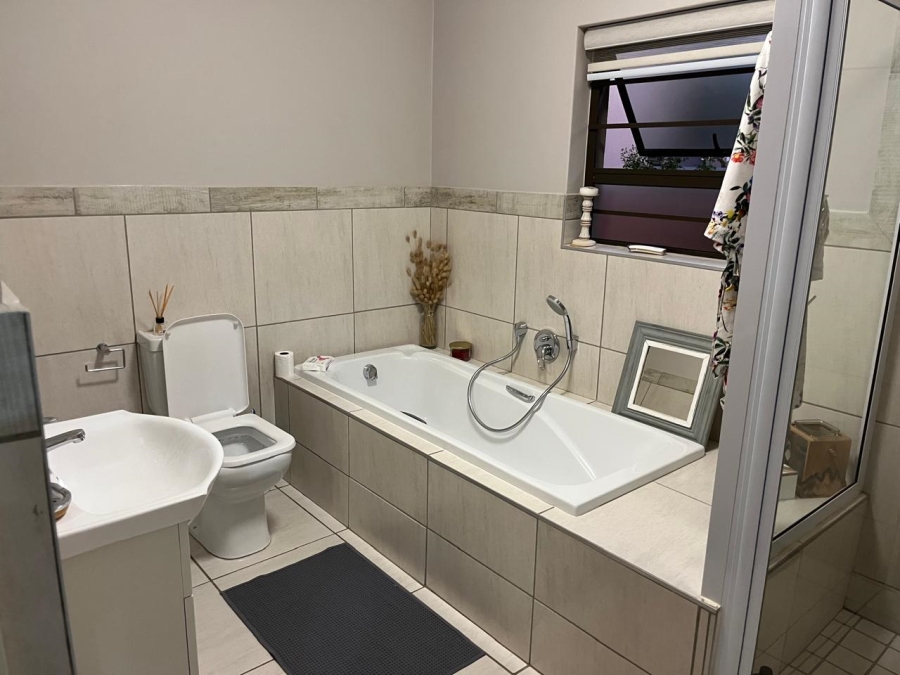 To Let 2 Bedroom Property for Rent in Heuwelsig Free State